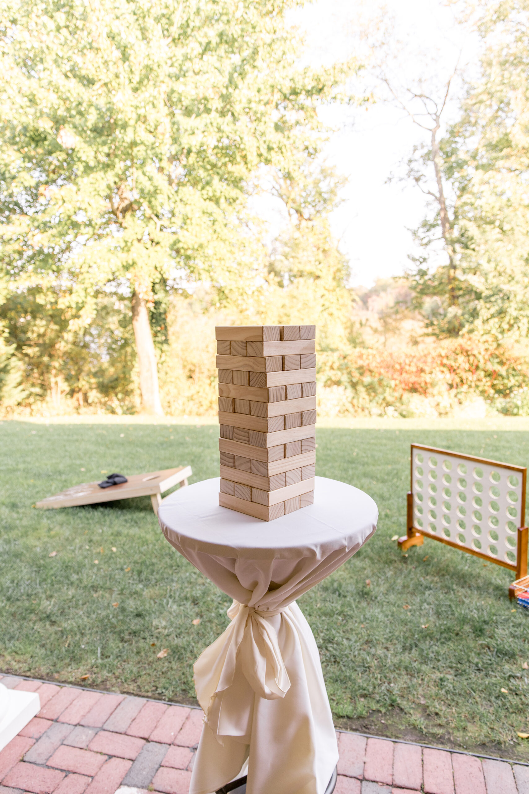 Wedding Cocktail Hour Games – Get Your Guests Talking