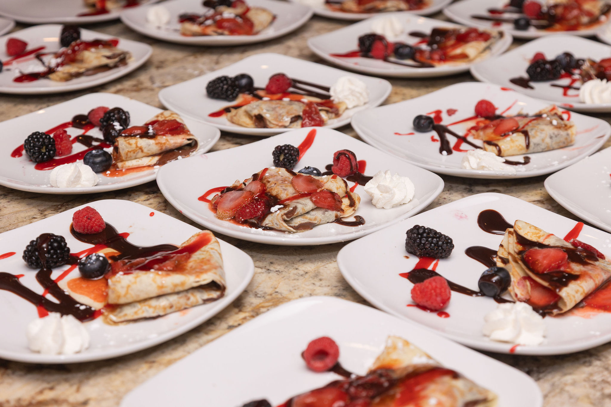 Wedding Dessert Ideas: Yes, It's Ok to Shake It Up