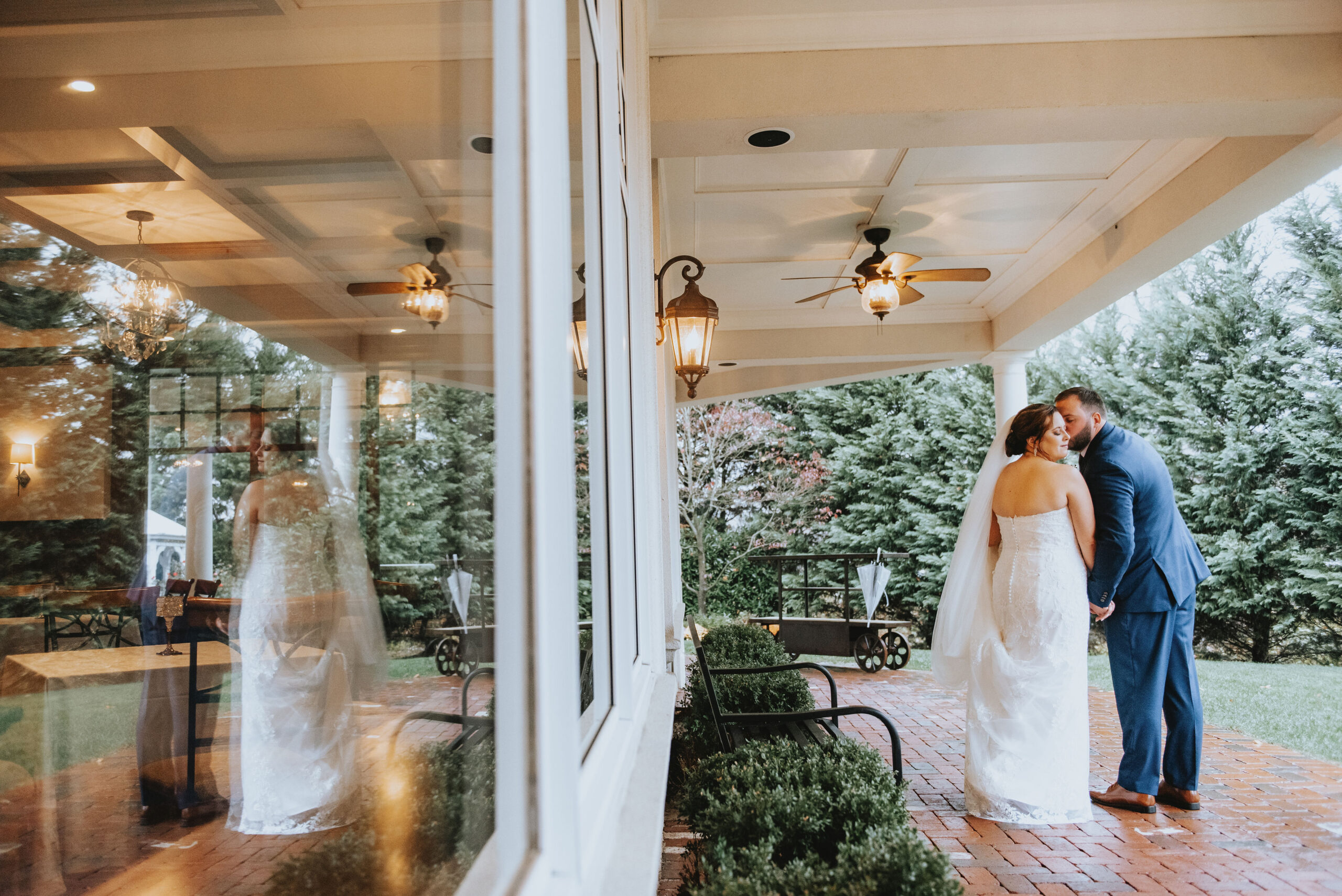 Wedding on a Rainy Day - How to Prepare for Weather Changes